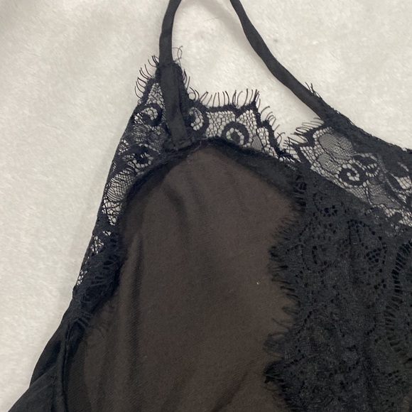 🟢10/$10 - tank - Picture 3 of 5